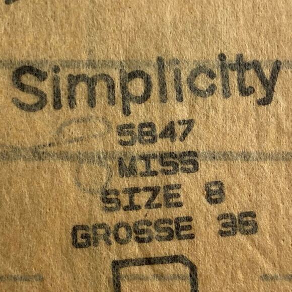 Simplicity 5847 Pattern Dress Miss 10 Uncut Pullover Back Slit Side Pockets - Picture 6 of 7